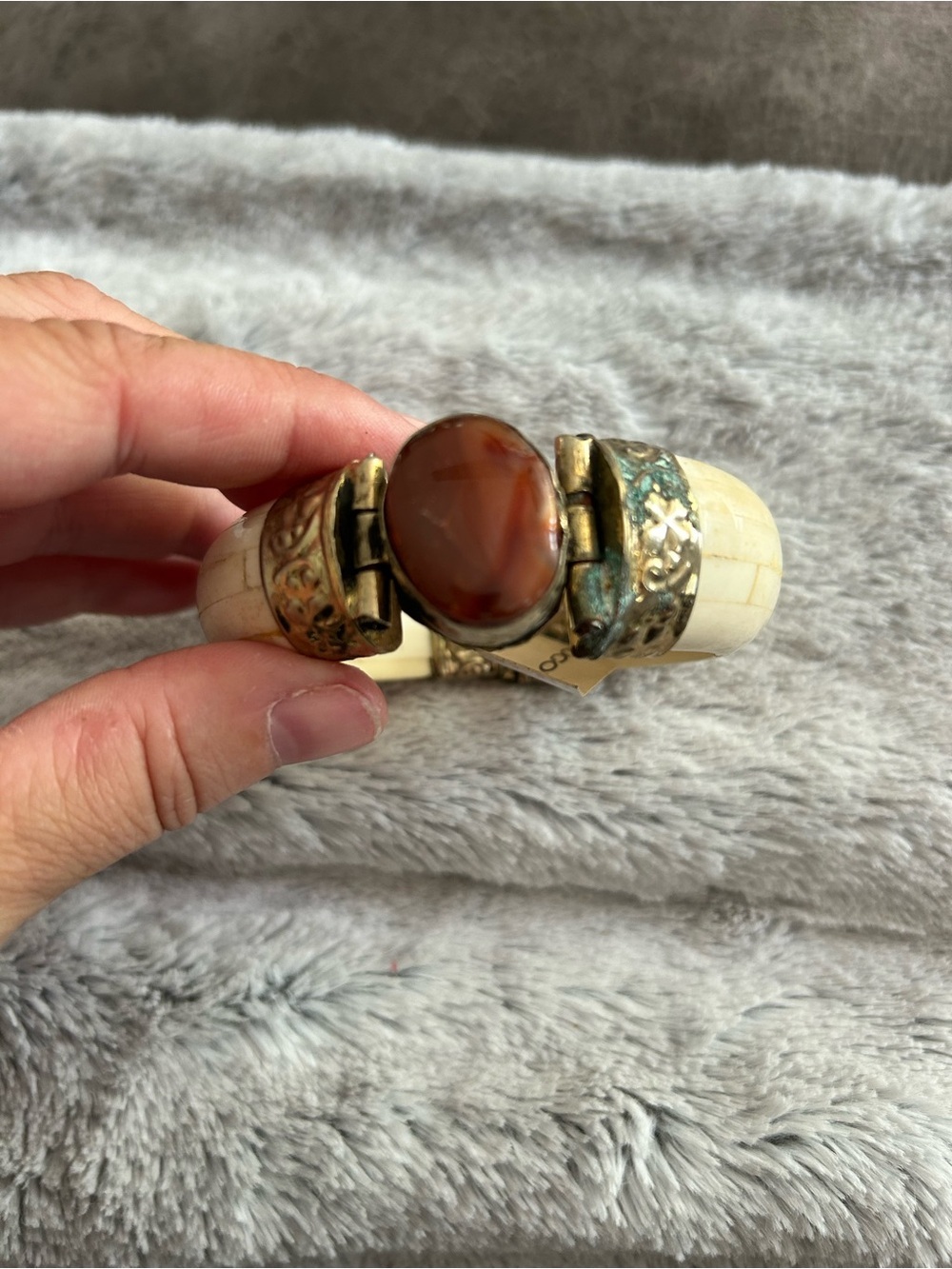 VTG -HUGO Cream Resin Bangle with Gold-Tone Filigree and Center Stone